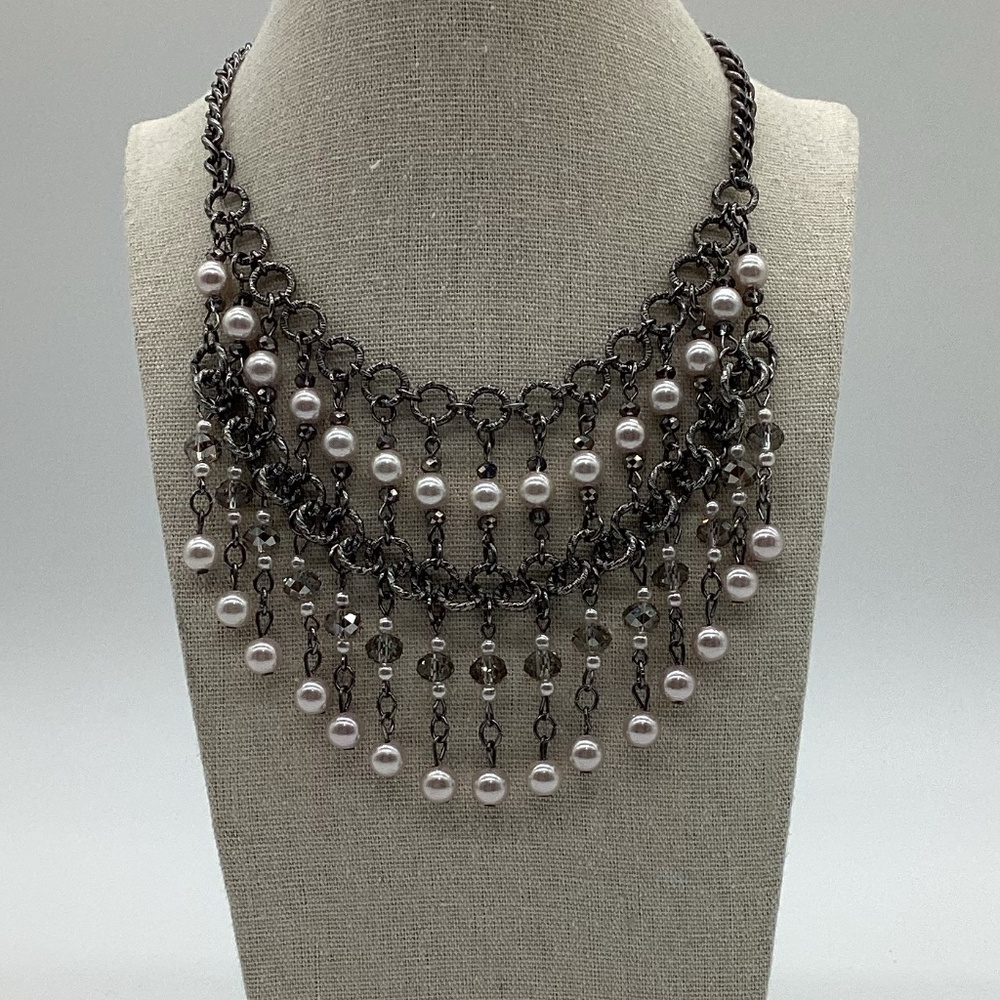 783. Pink Pearl Crystal Silver Dangling Goth Necklace